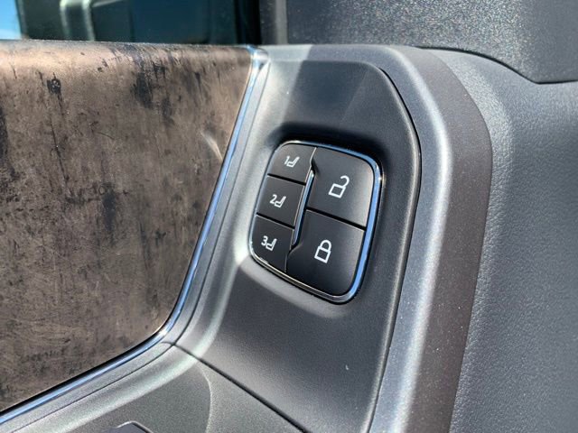 Certified 2025 Ford F350 Lariat image 15