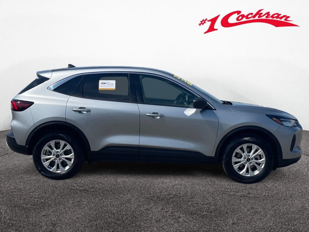 Certified 2023 Ford Escape Active AWD/4WD image 27