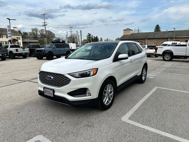 Certified 2023 Ford Edge SEL w/ Convenience Package image 2