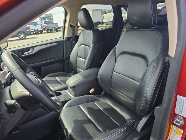 Certified 2020 Ford Escape SEL image 11