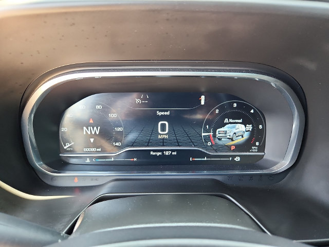 Used 2024 GMC Yukon AT4 w/ Technology Package AWD/4WD image 10
