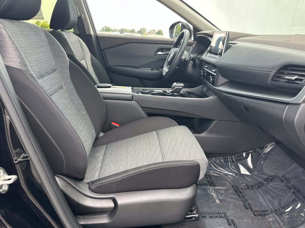Used 2023 Nissan Rogue SV AWD/4WD image 31