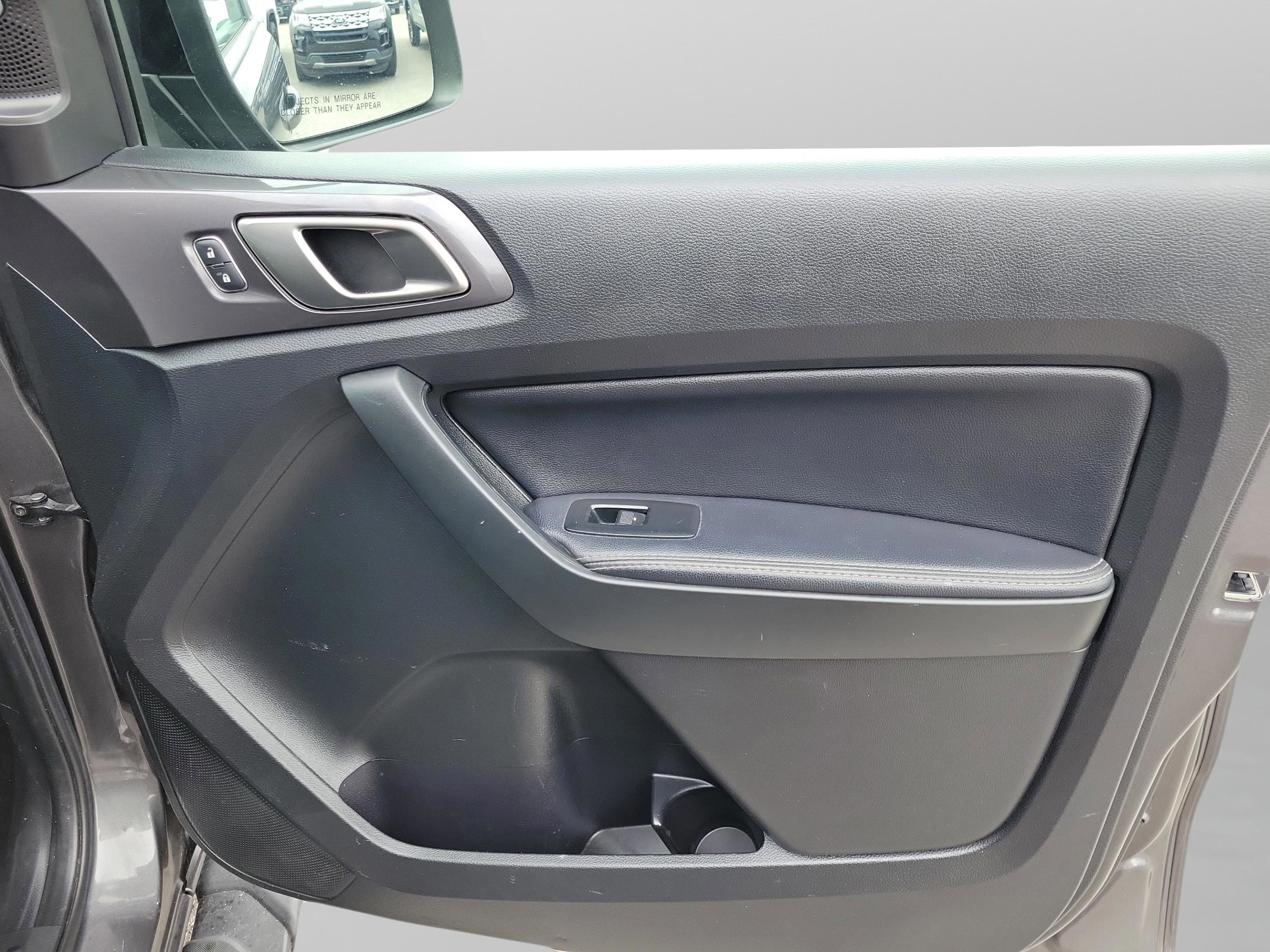 Certified 2019 Ford Ranger Lariat w/ Black Appearance Package image 28