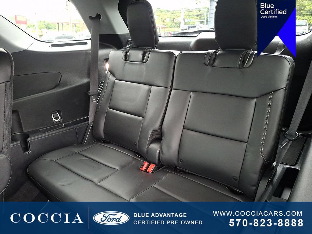 Certified 2023 Ford Explorer XLT w/ Equipment Group 202A AWD/4WD image 11