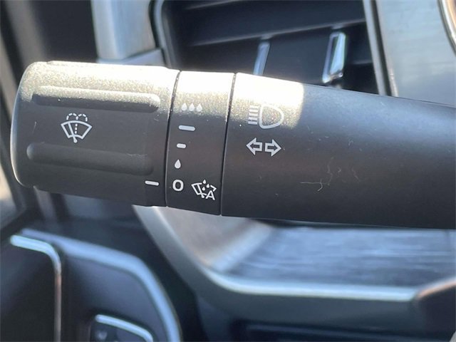 Certified 2022 Ford F150 Lariat w/ Equipment Group 502A High image 24