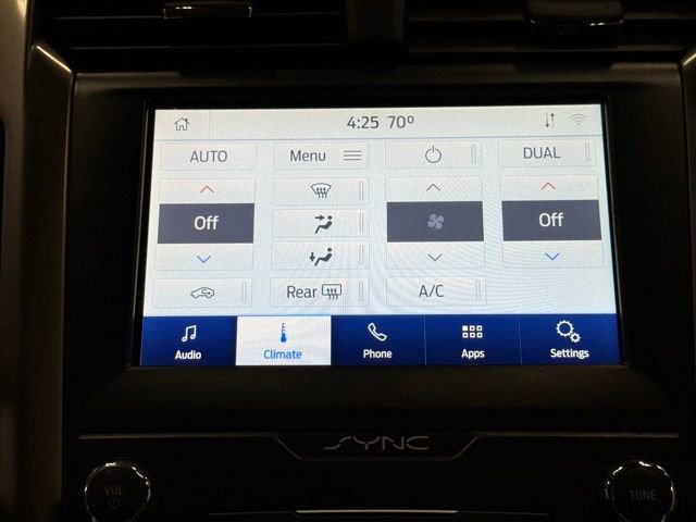 Certified 2020 Ford Fusion SE FWD image 27