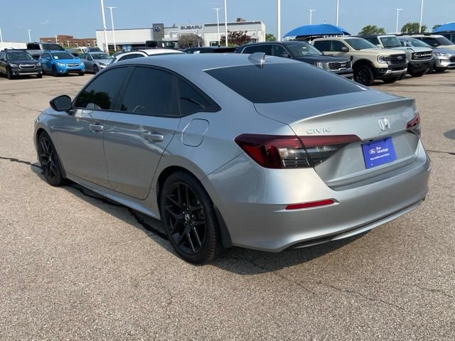 Used 2025 Honda Civic Sport image 4