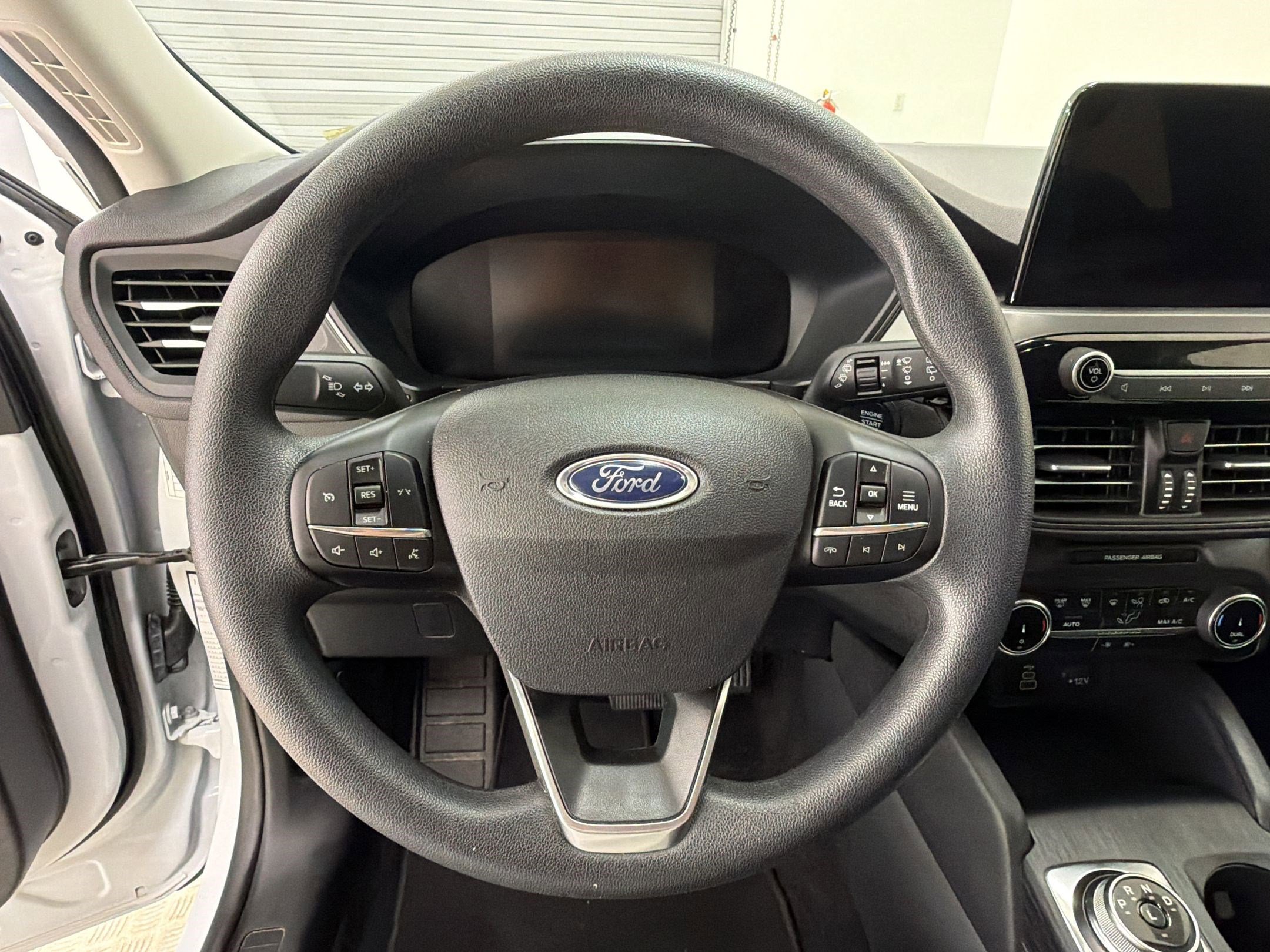 Certified 2025 Ford Escape Active AWD/4WD image 17