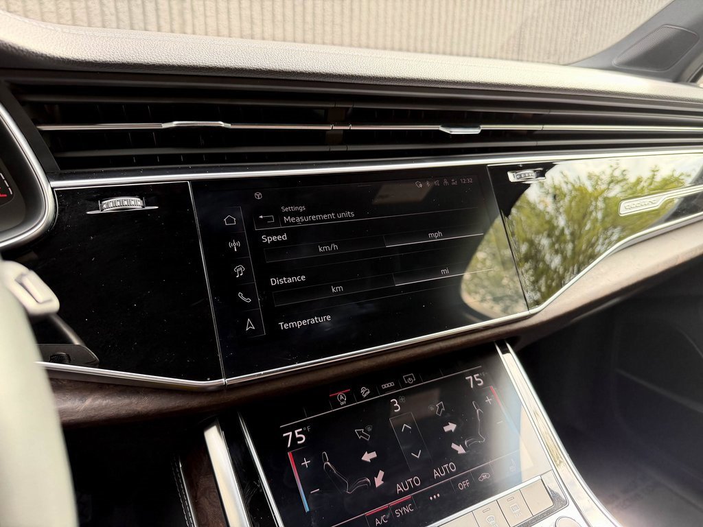 Used 2025 Audi Q7 3.0T Premium Plus image 30