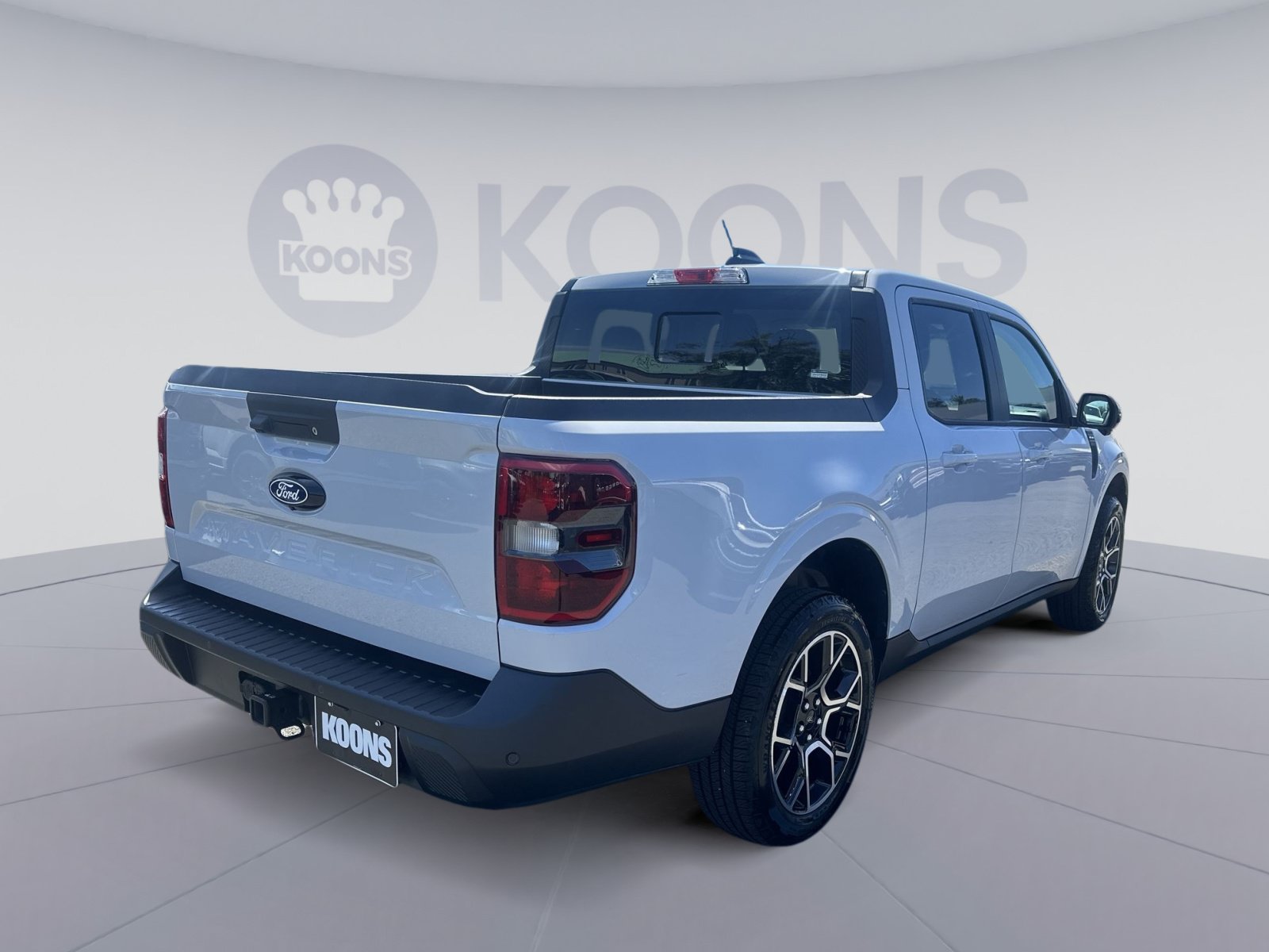 Certified 2025 Ford Maverick Lariat w/ 4K Tow Package AWD/4WD image 11