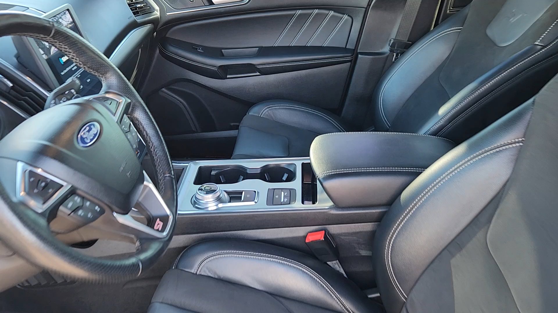 Certified 2022 Ford Edge ST w/ Equipment Group 401A image 21