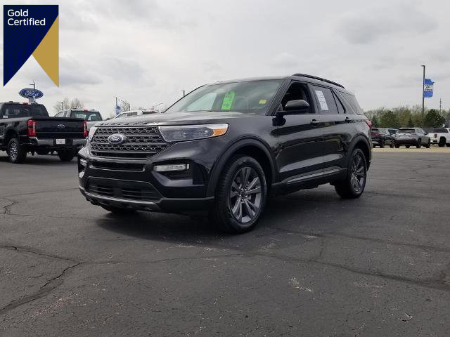 Certified 2023 Ford Explorer XLT w/ Equipment Group 202A AWD/4WD image 1