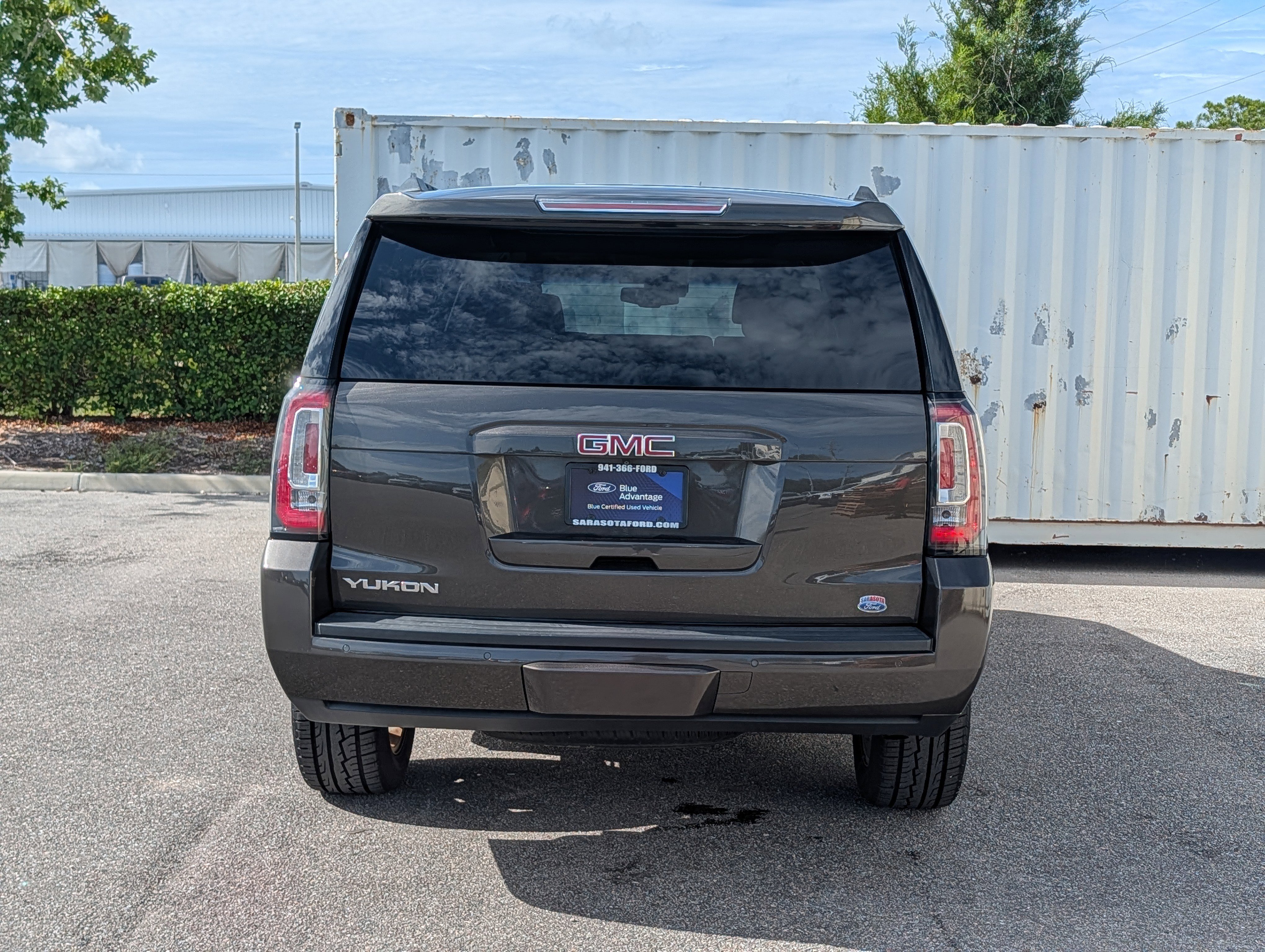 Used 2019 GMC Yukon SLE w/ SLE Value Package RWD image 5