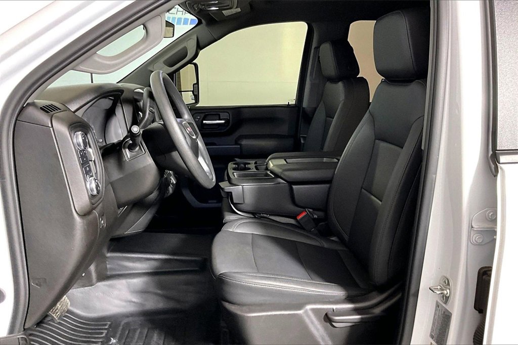 Used 2025 GMC Sierra 2500 Pro image 19