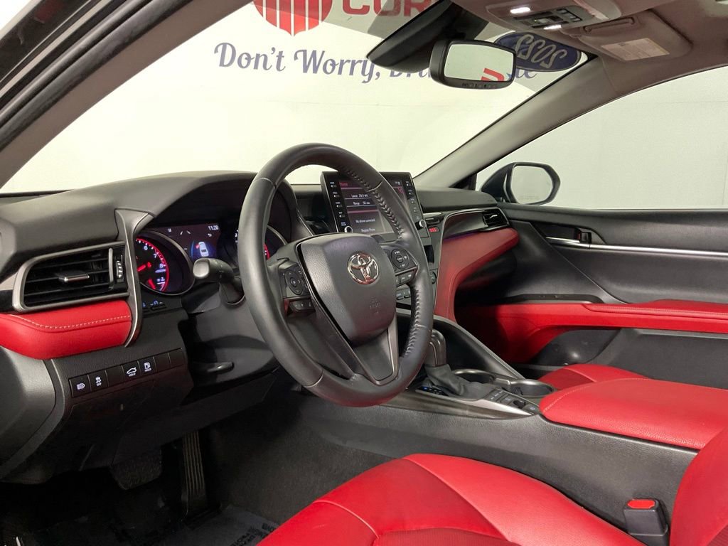 Used 2022 Toyota Camry XSE FWD image 10