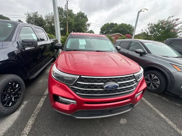Certified 2022 Ford Explorer XLT w/ Equipment Group 202A AWD/4WD image 19