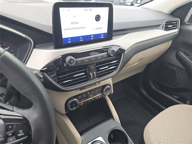 Certified 2022 Ford Escape SE w/ SE Sport Appearance Package image 29