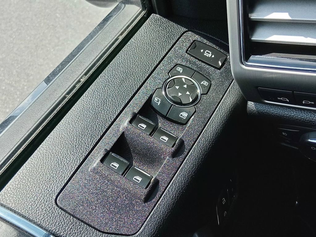 Certified 2019 Ford F250 Platinum AWD/4WD image 17