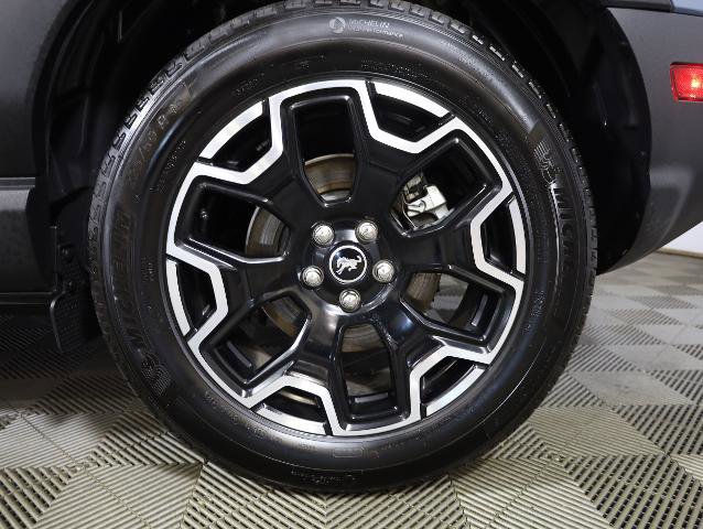 Certified 2025 Ford Bronco Sport Outer Banks w/ Outer Banks Tech Package+ AWD/4WD image 25