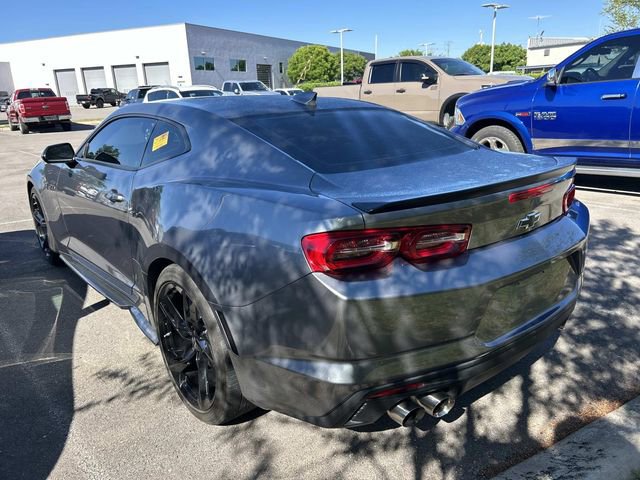Used 2022 Chevrolet Camaro LT w/ Technology Package RWD image 6