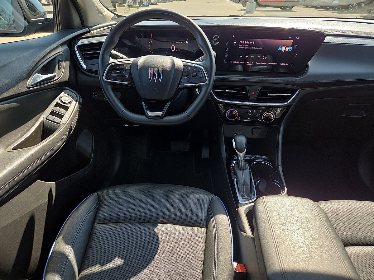 Used 2025 Buick Encore GX Sport Touring w/ Comfort Package FWD image 18