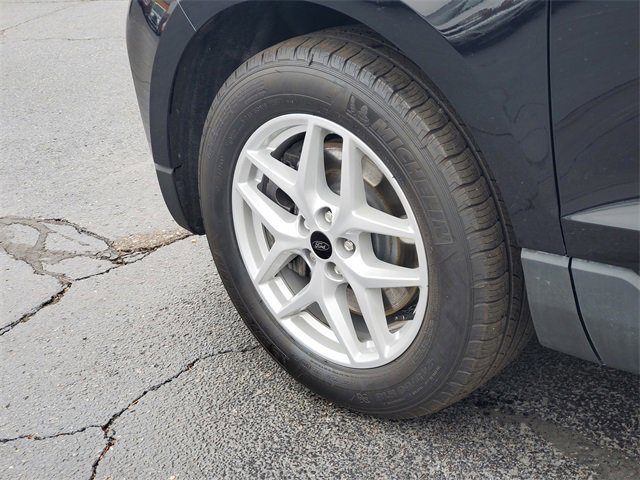 Certified 2024 Ford Edge SEL w/ Convenience Package image 32