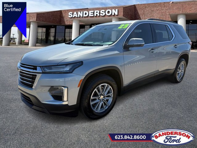 Used 2023 Chevrolet Traverse LT image 1