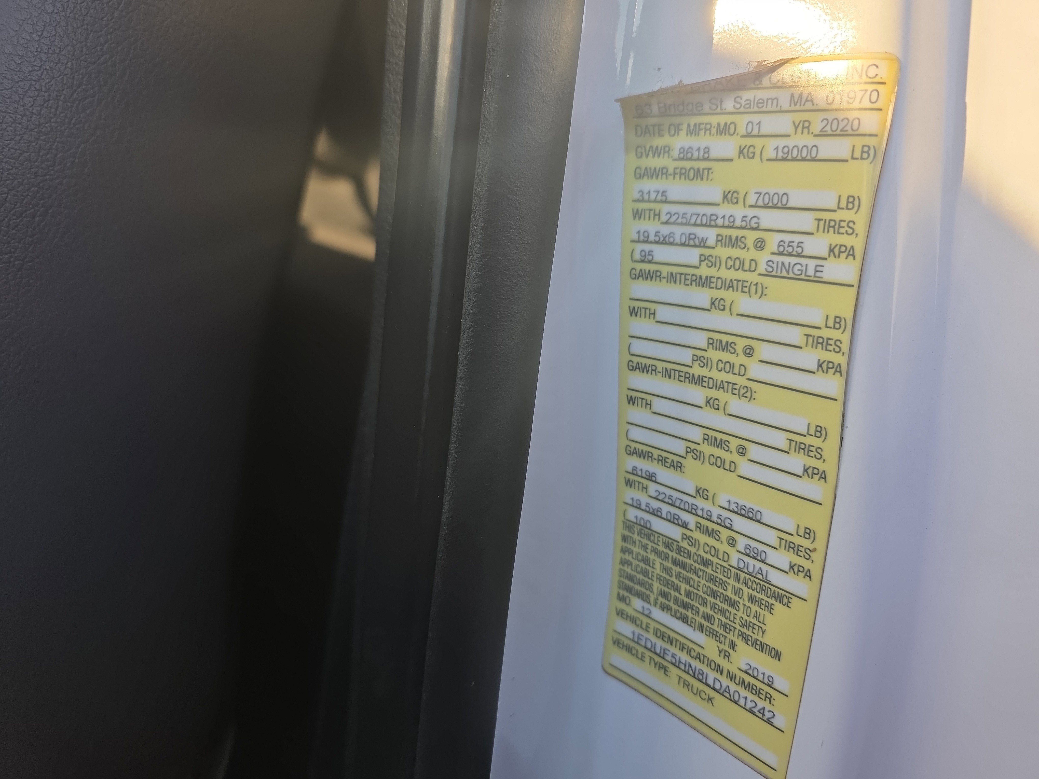 Certified 2020 Ford F550 4x4 Regular Cab Super Duty w/ Power Equipment Group image 34