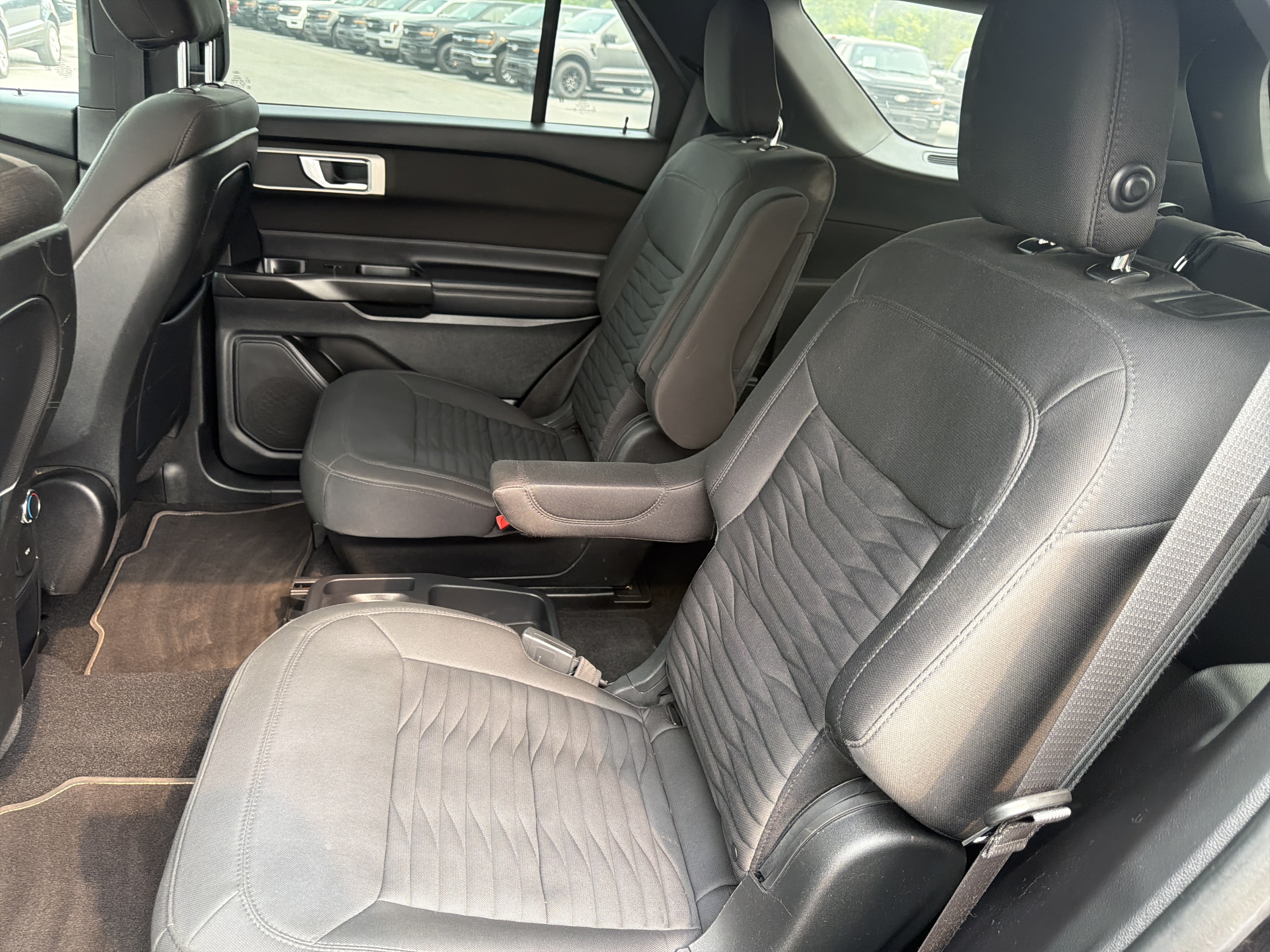 Certified 2020 Ford Explorer XLT AWD/4WD image 13