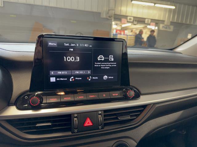 Used 2024 Kia Forte LXS w/ LXS Technology Package image 12