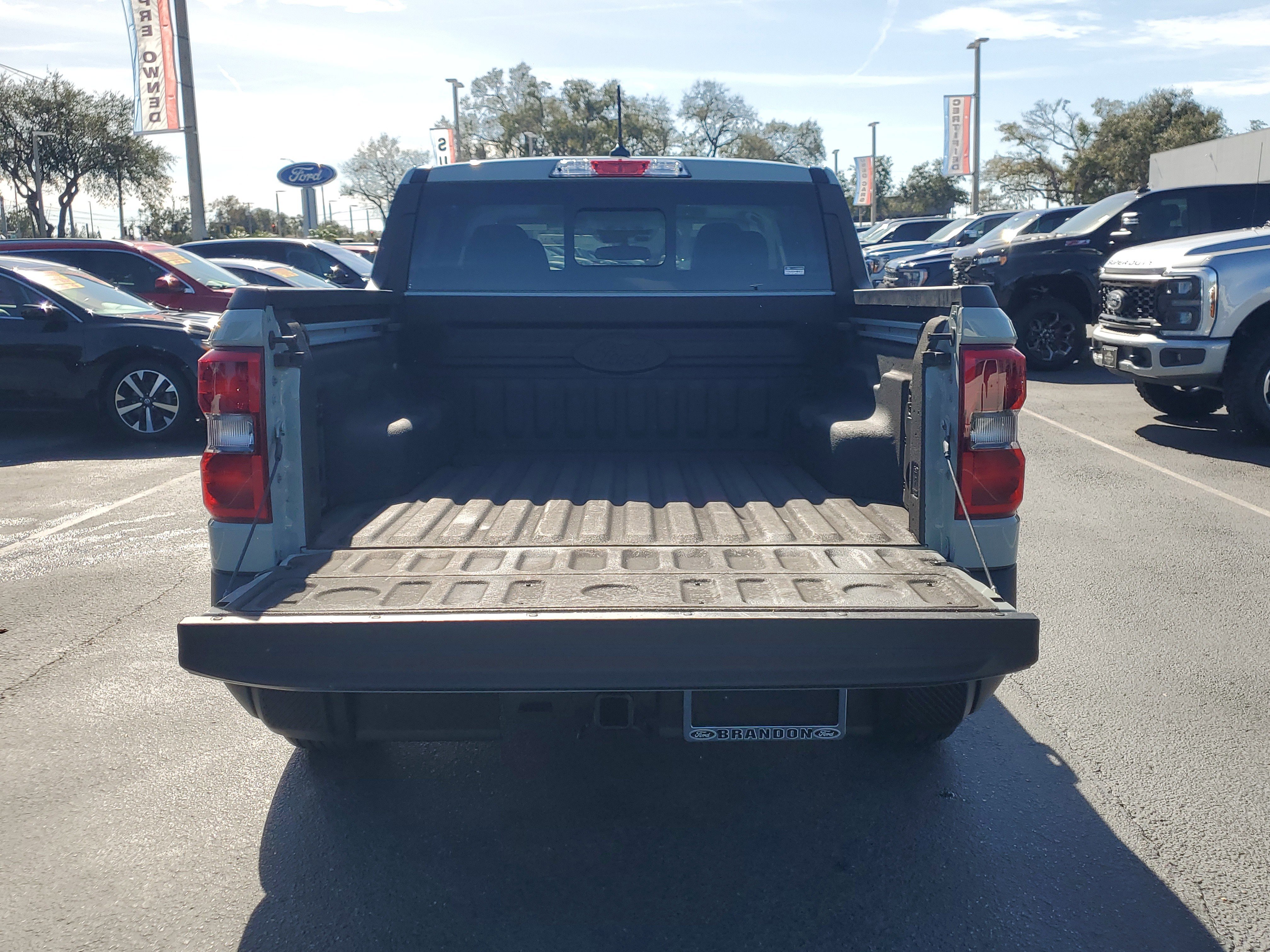 Certified 2024 Ford Maverick Lariat w/ Black Appearance Package image 9