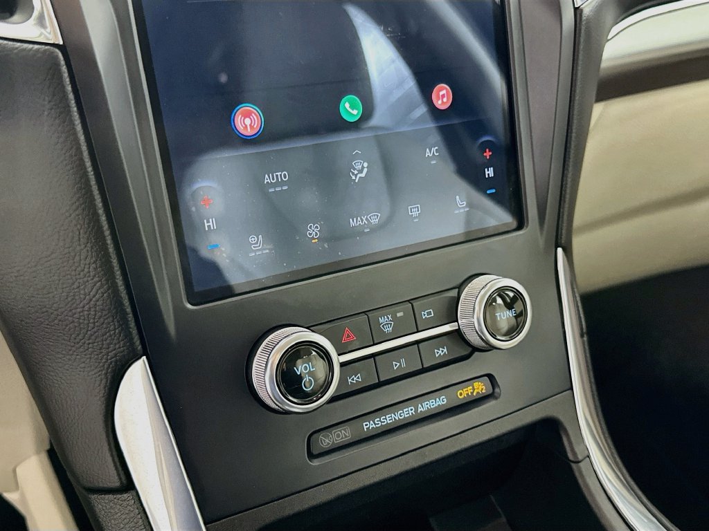 Certified 2023 Ford Edge Titanium AWD/4WD image 14