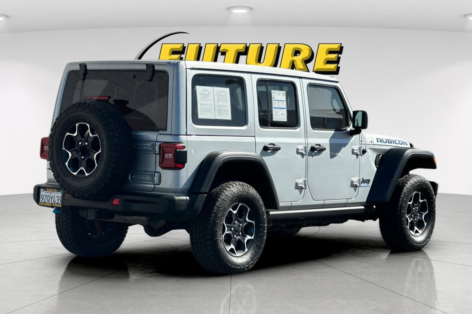 Used 2023 Jeep Wrangler Unlimited Rubicon 4xe w/ Steel Bumper Group AWD/4WD image 3