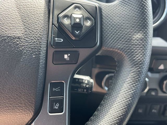 Used 2021 Toyota Tacoma TRD Off-Road w/ Technology Package AWD/4WD image 36