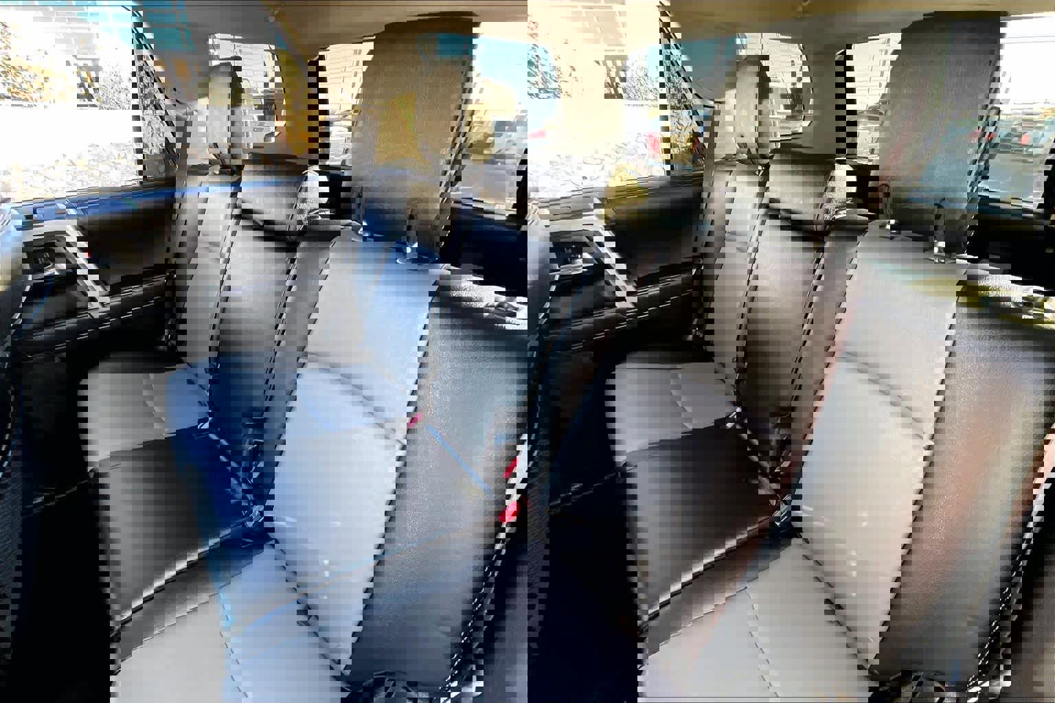 Used 2022 Toyota 4Runner SR5 Premium w/ Moonroof Package image 19