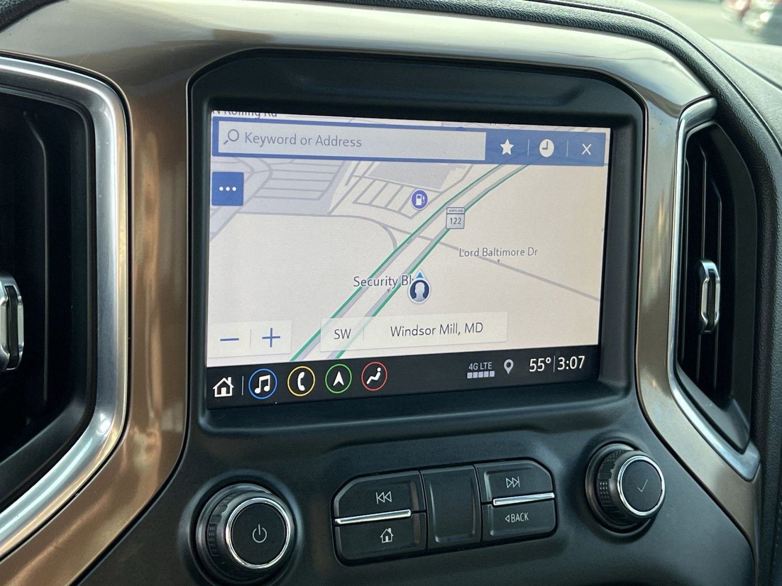 Used 2019 Chevrolet Silverado 1500 High Country w/ Z71 Off-Road Package image 20