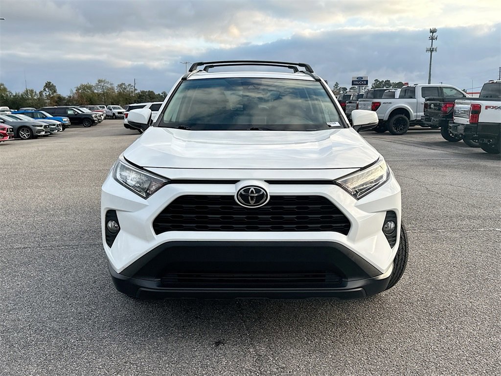 Used 2021 Toyota RAV4 XLE w/ Convenience Package image 6