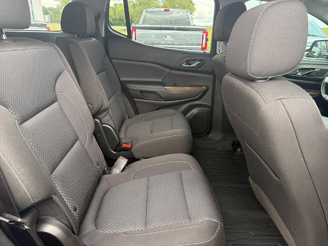 Used 2023 GMC Acadia SLE w/ Driver Convenience Package FWD image 23