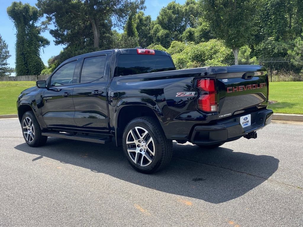 Used 2023 Chevrolet Colorado Z71 w/ Z71 Convenience Package 2 AWD/4WD image 7