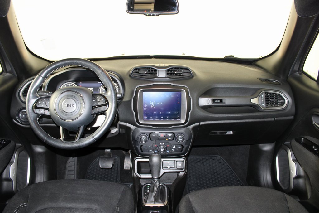 Used 2021 Jeep Renegade Latitude w/ Convenience Group image 13