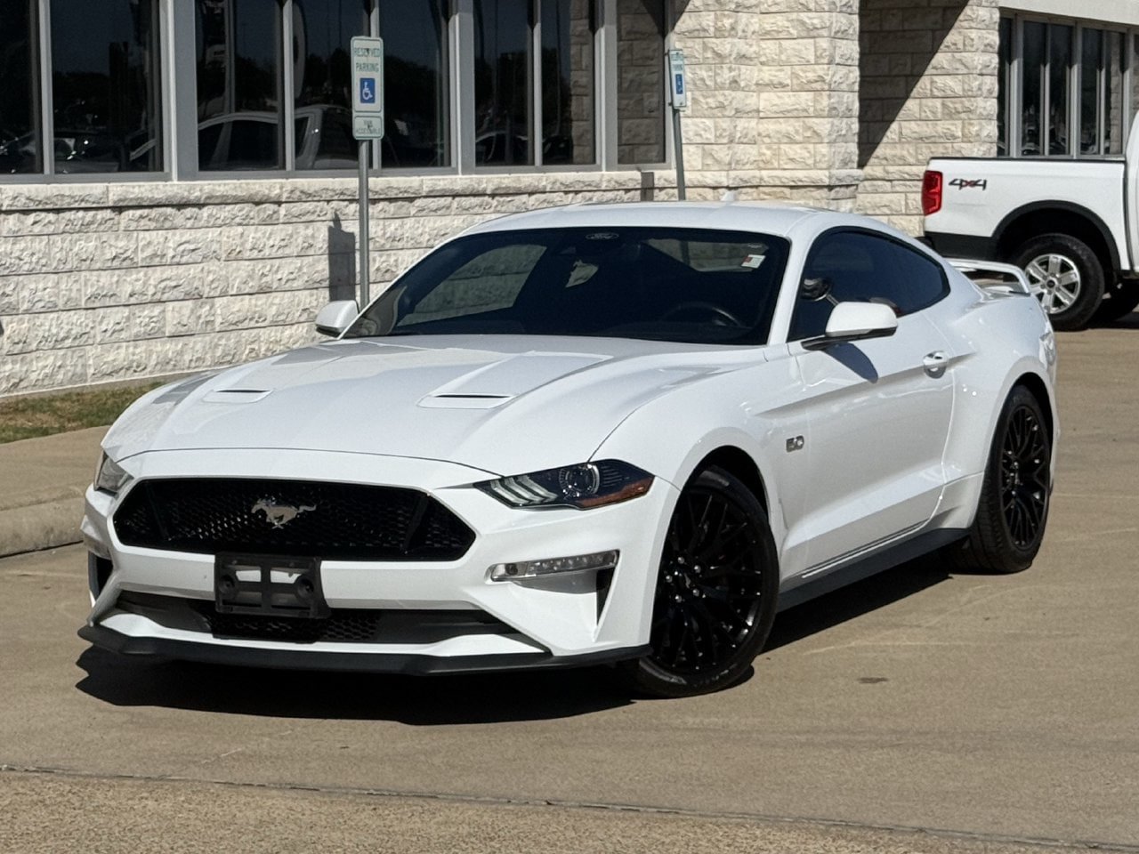 Certified 2022 Ford Mustang GT Premium RWD image 2