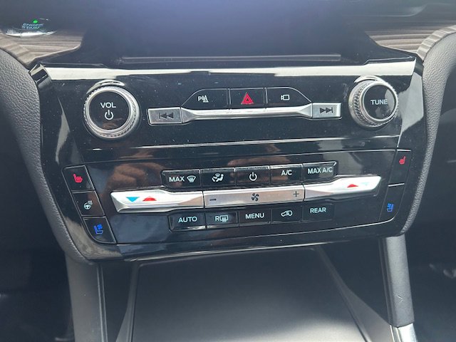 Certified 2021 Ford Explorer Limited w/ Equipment Group 301A RWD image 20