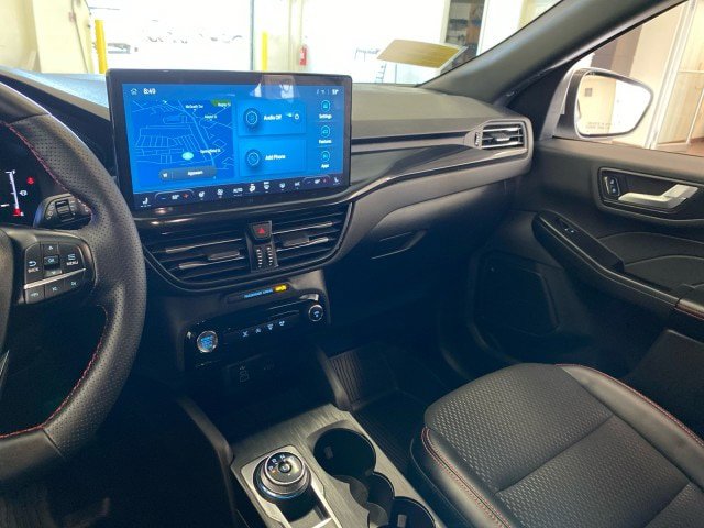 Certified 2025 Ford Escape ST-Line Select w/ Tech Pack #1 AWD/4WD image 13