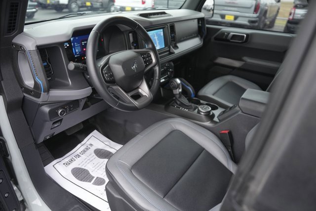 Certified 2022 Ford Bronco Black Diamond w/ Sasquatch Package image 8