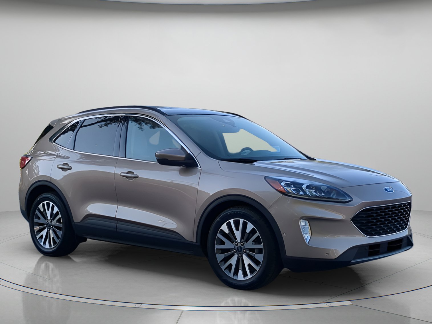 Certified 2020 Ford Escape Titanium w/ Titanium Premium Package 2.0 FWD image 38