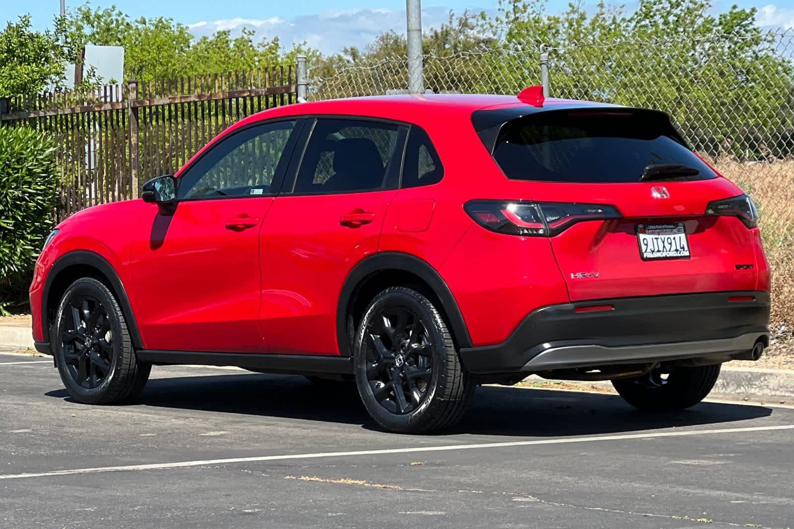 Used 2024 Honda HR-V Sport image 3