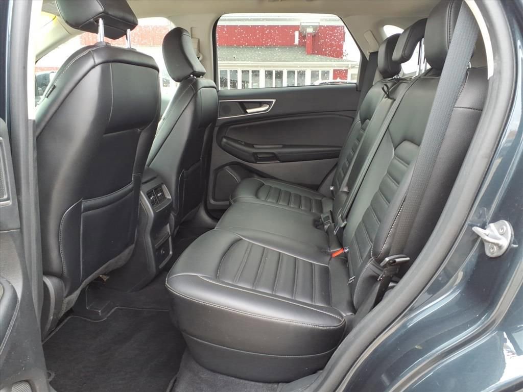 Certified 2024 Ford Edge SEL image 11