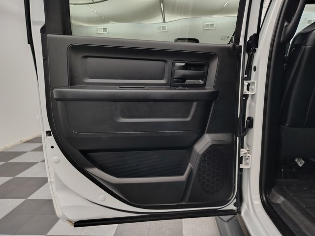 Used 2024 RAM 2500 Tradesman w/ Chrome Appearance Group AWD/4WD image 24