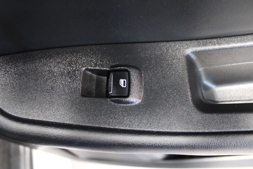 Certified 2024 Ford Edge SEL AWD/4WD image 48