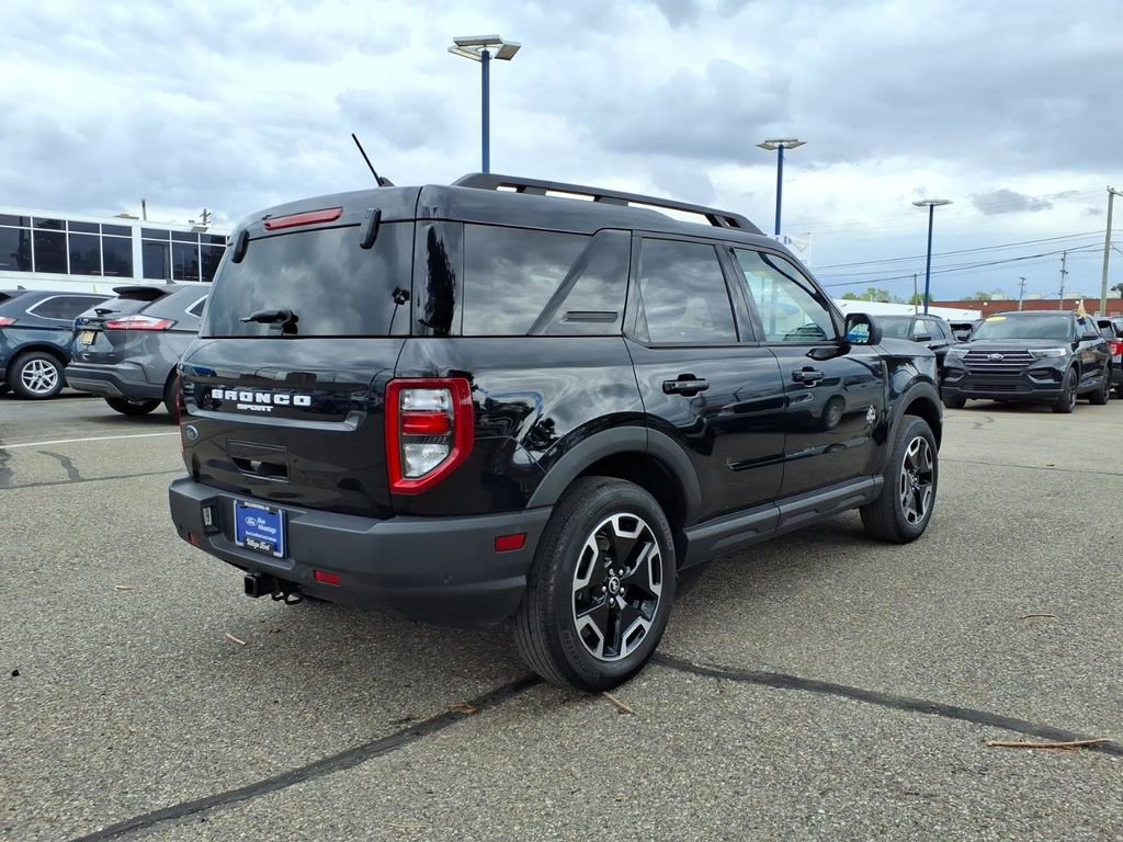 Certified 2022 Ford Bronco Sport Outer Banks w/ Tech Package AWD/4WD image 6